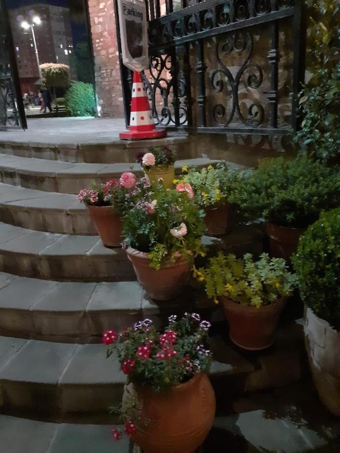 Hotel Guri Elbasani Exterior foto