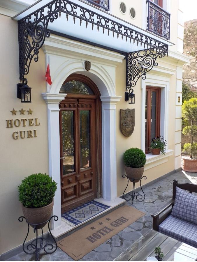 Hotel Guri Elbasani Exterior foto