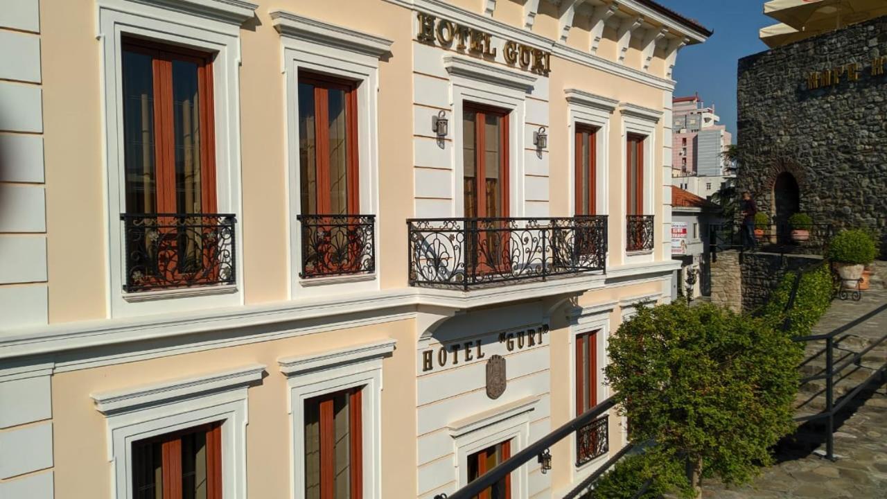 Hotel Guri Elbasani Exterior foto